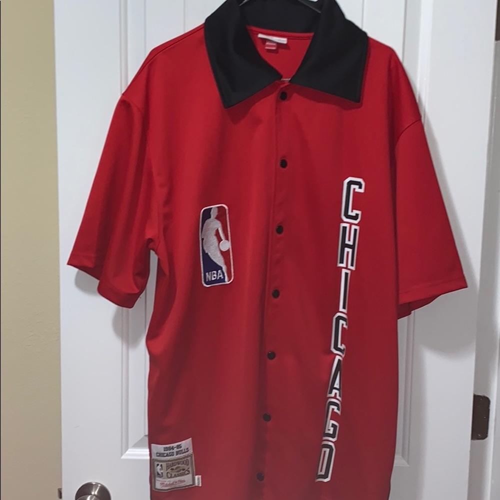 1984-1985 Michael Jordan Shooting Shirt